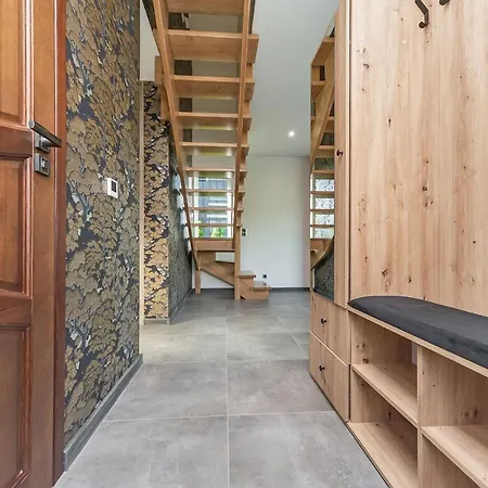 Chalet Sloneczne Wzgorze