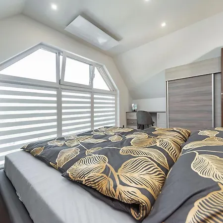 Chalet Słoneczne Wzgórze *